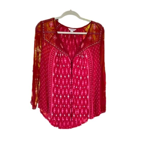 LUCKY BRAND red long sheer sleeve knit and woven rayon blouse - Picture 1 of 10